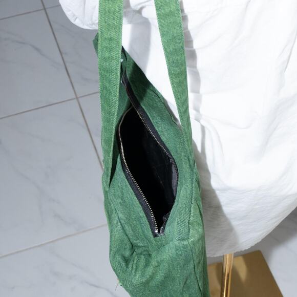 Upcycled carhartt tote bag / shoulder bag - Picture 6 of 7